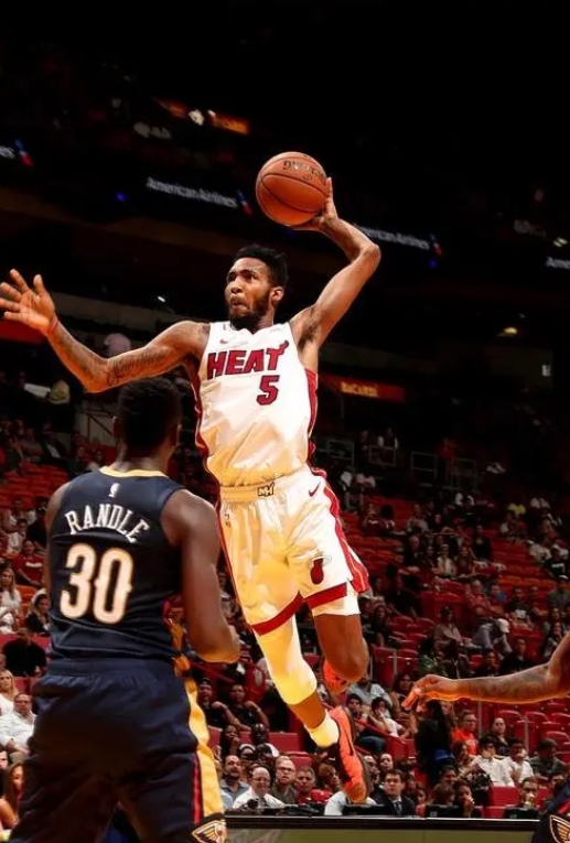 一场必看的NBA对决：迈阿密热火 VS 新奥尔良鹈鹕！